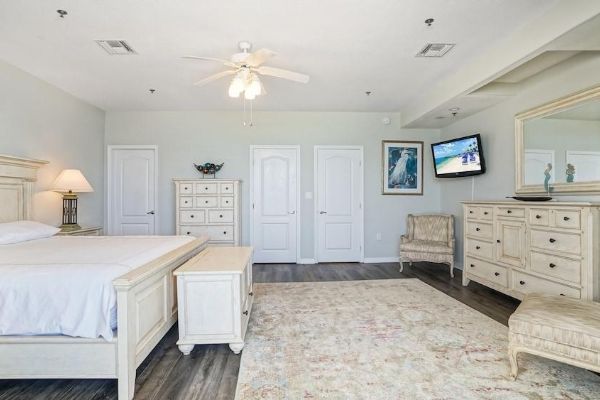 Glunz Ocean Beach Hotel & Resort (Key Colony Beach)